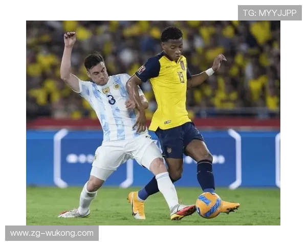 影锋角色解析：阿尔瓦雷斯如何连接中前场