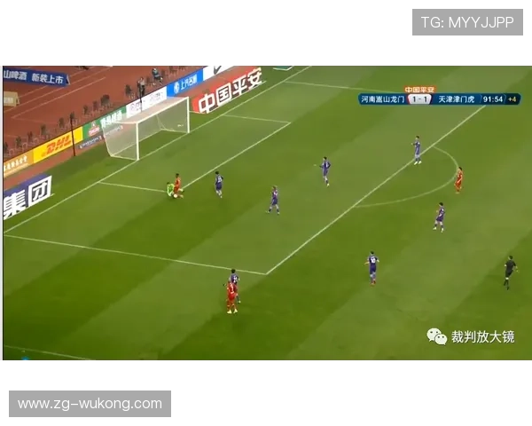 VAR规则：介入条件与回看范围影响裁判最终判罚