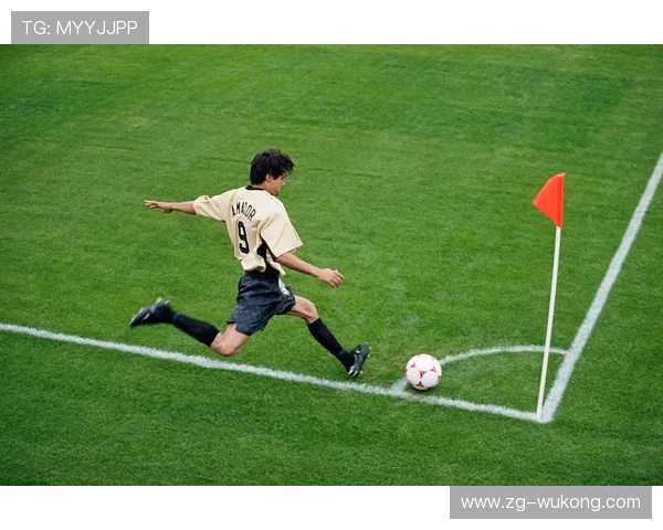 任意球快发动规解析：什么时候允许裁判不吹哨直接开球？